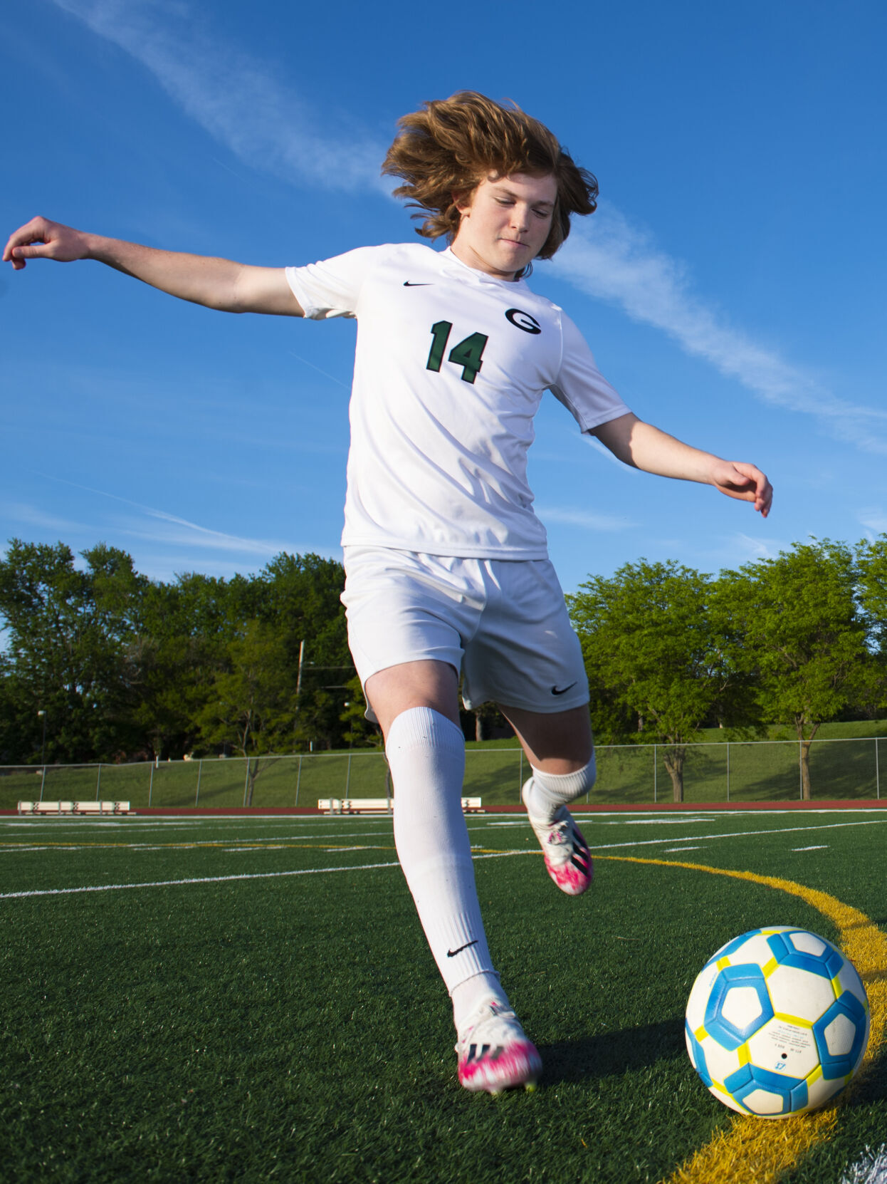 (𝑴𝑭) 𝑩𝑹𝑬𝑻𝑻 𝑷𝑬𝑹𝑲𝑰𝑵𝑺, 𝑮𝑹𝑬𝑻𝑵𝑨